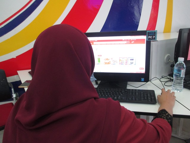 Dina1
